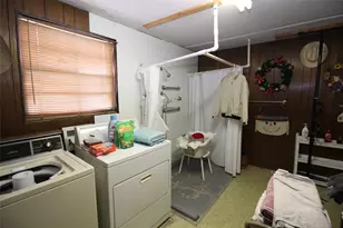 1001 S E 4th St, Knox City, TX 79529 - Photo 25