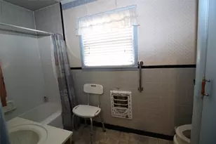 1001 S E 4th St, Knox City, TX 79529 - Photo 21
