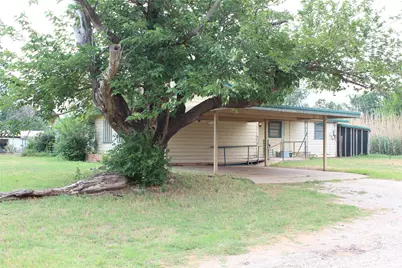 1001 SE 4th Street, Knox City, TX 79529 - Photo 5