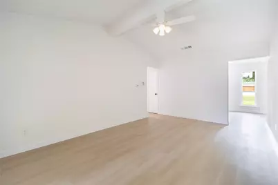 1021 Pleasant Valley Road, Garland, TX 75040 - Photo 9