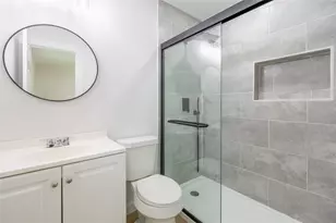 1021 Pleasant Valley Rd, Garland, TX 75040 - Photo 13