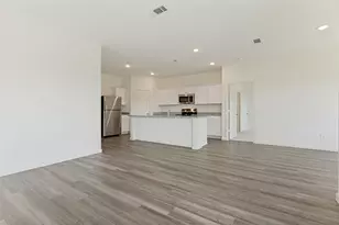 4705 Harlequin Dr, Fort Worth, TX 76179 - Photo 9