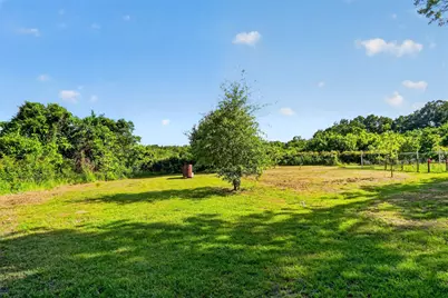615 W North Street, Blossom, TX 75416 - Photo 23