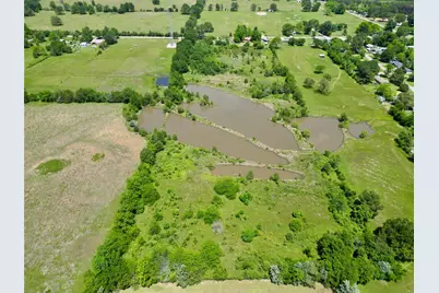 615 W North Street, Blossom, TX 75416 - Photo 35