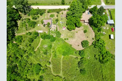 615 W North Street, Blossom, TX 75416 - Photo 39