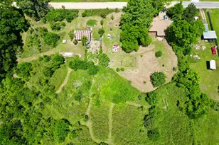 615 W N St, Blossom, TX 75416 - Photo 39