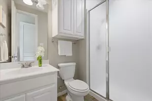 10230 Burnt Mill Ln, Frisco, TX 75035 - Photo 23