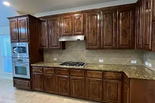 10525 Flat Creek Trail, McKinney, TX 75072 - Photo 11