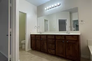 10525 Flat Creek Trail, McKinney, TX 75072 - Photo 23