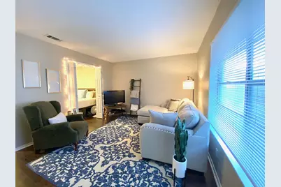 1107 N Locust Street #3, Denton, TX 76201 - Photo 3