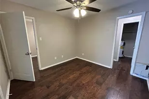 1107 N Locust St, Denton, TX 76201 - Photo 7
