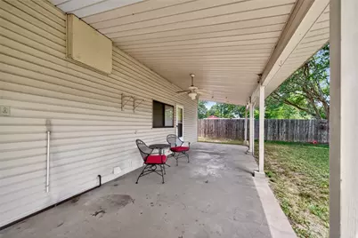 399 S Oak, Van, TX 75790 - Photo 11