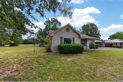 399 S Oak, Van, TX 75790 - Photo 3