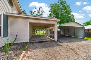 399 S Oak, Van, TX 75790 - Photo 5