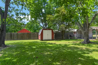 399 S Oak, Van, TX 75790 - Photo 9
