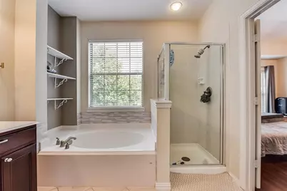 1916 Lantana Lane, Irving, TX 75063 - Photo 15