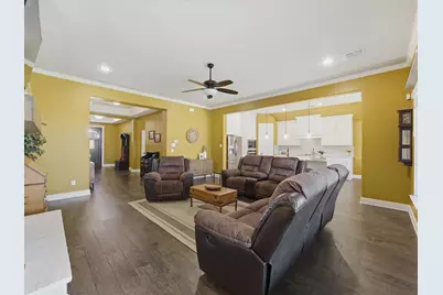 135 Crockett Drive, Waxahachie, TX 75165 - Photo 7