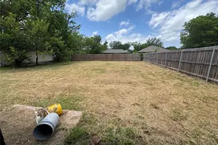 708 Mt Olive St, Terrell, TX 75160 - Photo 13