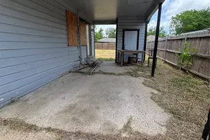 708 Mt Olive St, Terrell, TX 75160 - Photo 11