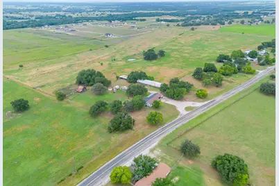 300 S Caddo Street, Lipan, TX 76462 - Photo 3