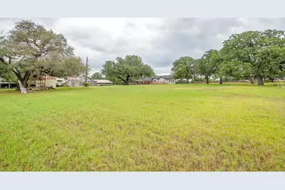 300 S Caddo Street, Lipan, TX 76462 - Photo 39