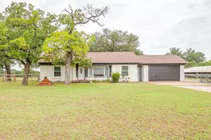300 S Caddo St, Lipan, TX 76462 - Photo 7