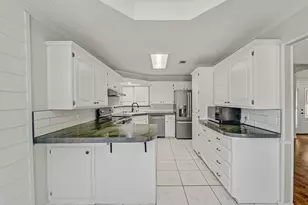 121 Brushy Mound Rd, Burleson, TX 76028 - Photo 13
