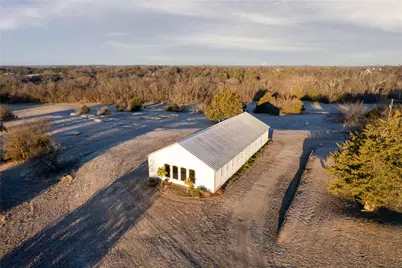 1922 Bethel Cannon Road, Whitewright, TX 75491 - Photo 15