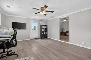 225 Cobb Ave, Van Alstyne, TX 75495 - Photo 5