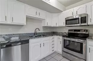 2601 Knoll Trail, Euless, TX 76039 - Photo 7