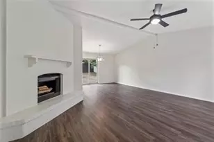 2601 Knoll Trail, Euless, TX 76039 - Photo 3
