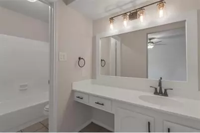 2601 Knoll Trail, Euless, TX 76039 - Photo 7