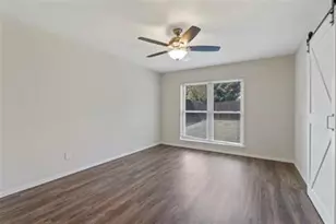 2601 Knoll Trail, Euless, TX 76039 - Photo 15