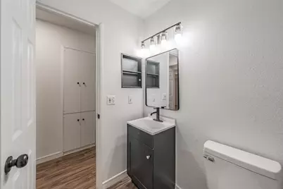 3214 Ridgeview Circle, Irving, TX 75062 - Photo 25
