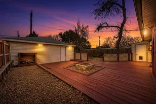 1745 Hilltop Dr, Garland, TX 75042 - Photo 17