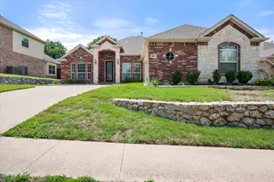 4819 King Harbor Ct, Grand Prairie, TX 75052 - Photo 33