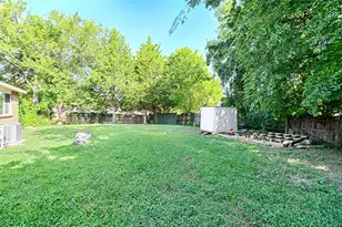 1901 Angelina Dr, Garland, TX 75040 - Photo 19