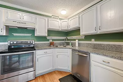 1901 Angelina Drive, Garland, TX 75040 - Photo 9