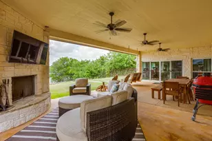 103 Casas Del Sur St, Granbury, TX 76049 - Photo 15