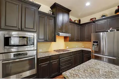 7016 Nueces Drive, Irving, TX 75039 - Photo 11