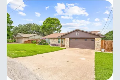 422 Granada Calle Court, Granbury, TX 76049 - Photo 7