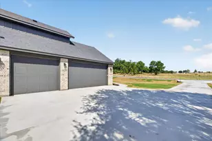 1000 VH Ranch Rd, Poolville, TX 76487 - Photo 37