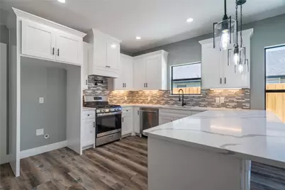 4009 S Peachtree, Balch Springs, TX 75180 - Photo 7