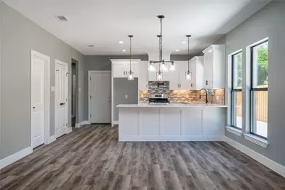 4009 S Peachtree, Balch Springs, TX 75180 - Photo 5