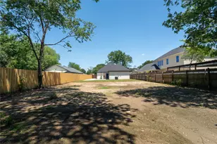 4009 S Peachtree, Balch Springs, TX 75180 - Photo 3