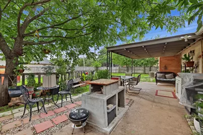 2800 Brockbank Drive, Irving, TX 75062 - Photo 33