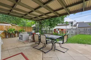 2800 Brockbank Dr, Irving, TX 75062 - Photo 31