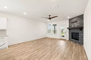 1201 Cornerstone Dr, Little Elm, TX 76227 - Photo 19