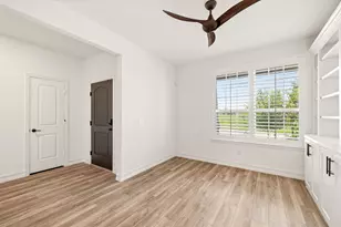 1201 Cornerstone Dr, Little Elm, TX 76227 - Photo 3
