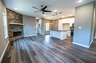 207 S James St, Alvarado, TX 76009 - Photo 5